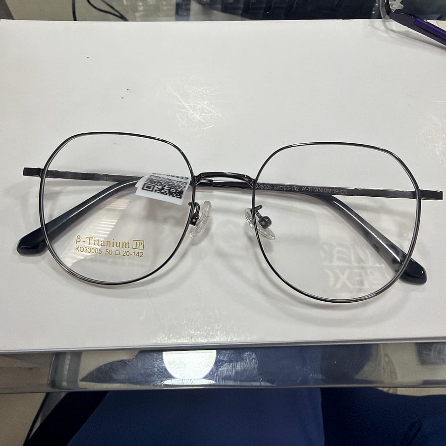 B-titanium K033005