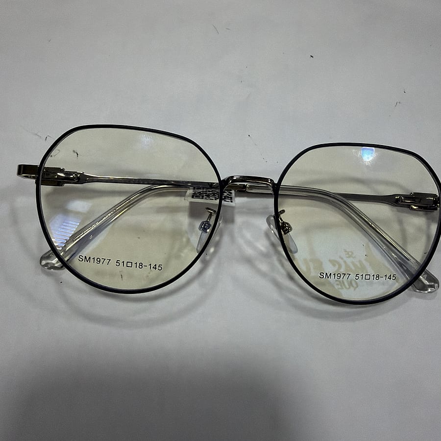 B-titanium SM1977